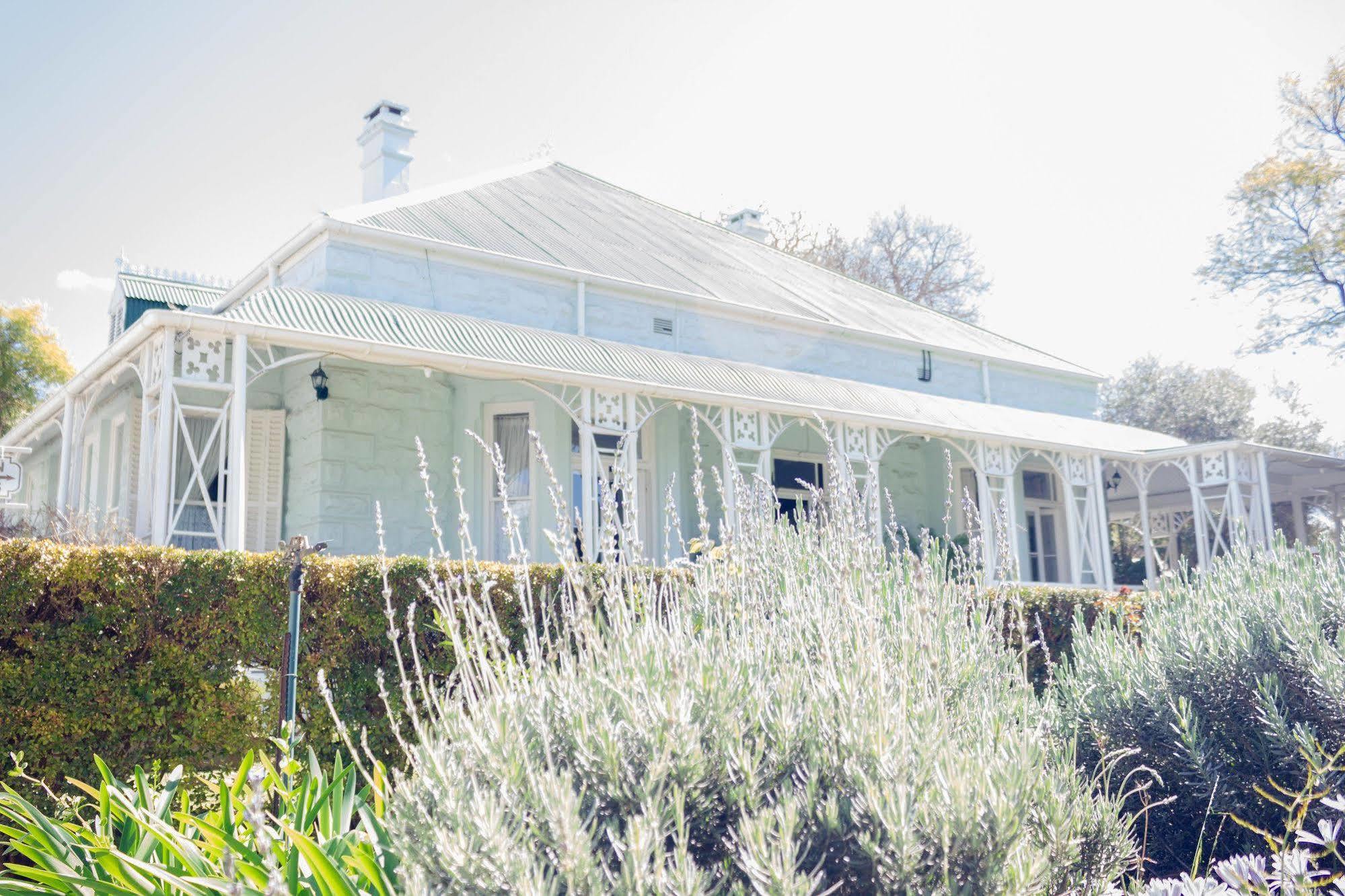 Adley House Bed & Breakfast Oudtshoorn Bagian luar foto