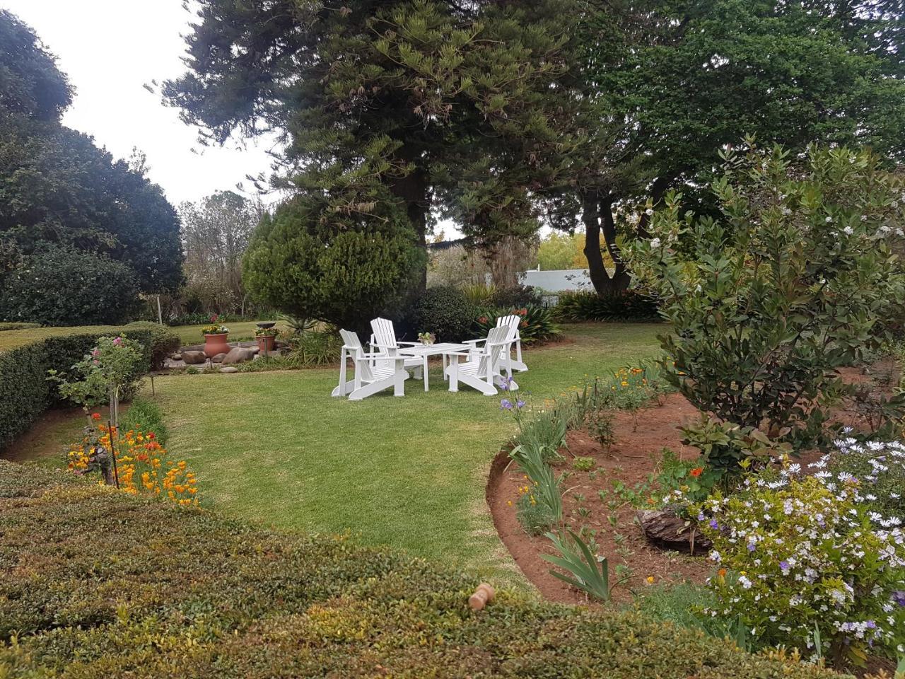 Adley House Bed & Breakfast Oudtshoorn Bagian luar foto