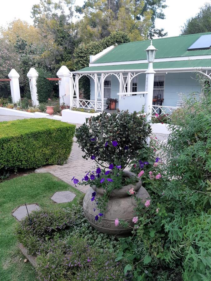 Adley House Bed & Breakfast Oudtshoorn Bagian luar foto